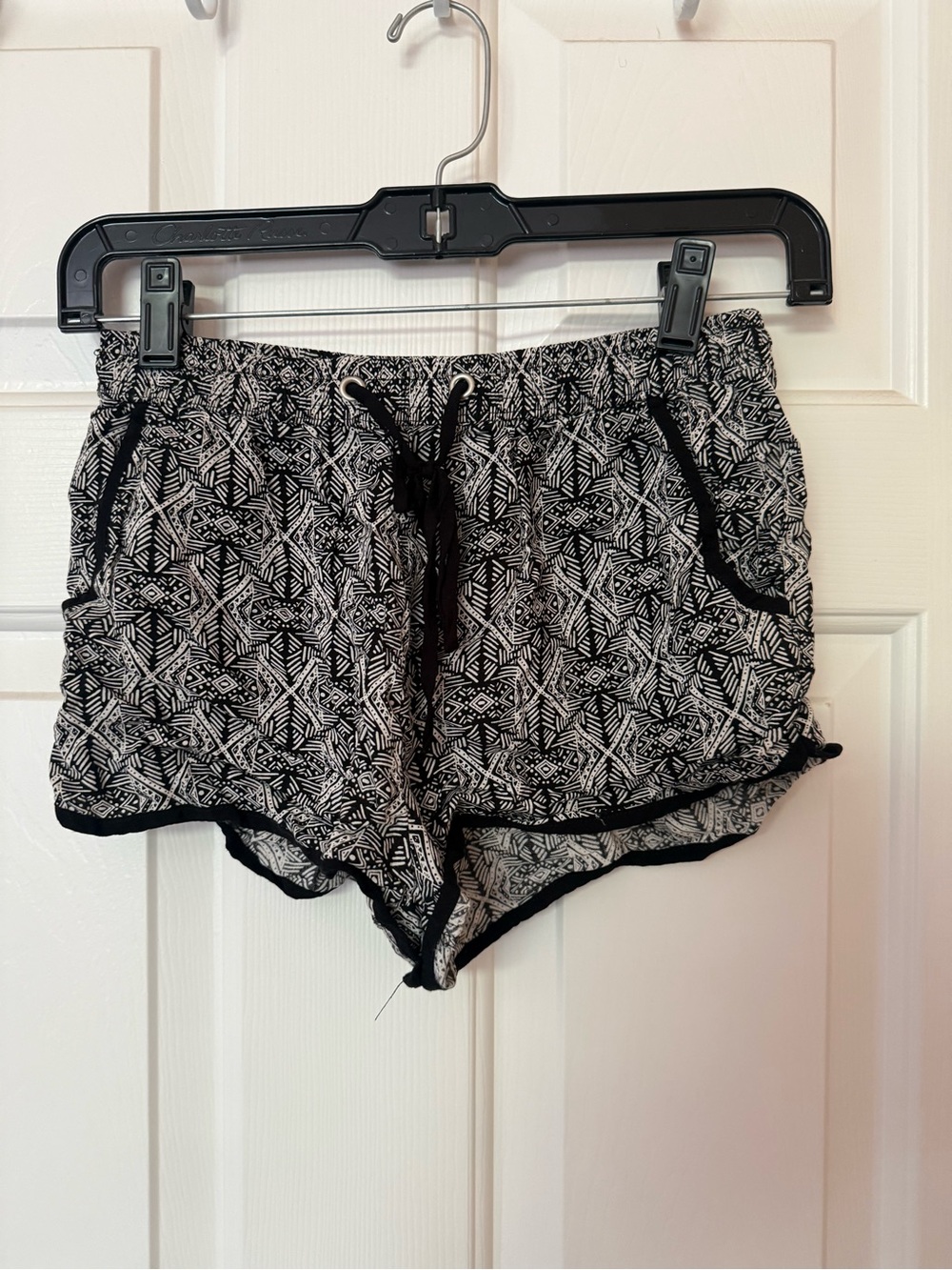 Printed Black & White Women’s Lounge Shorts
